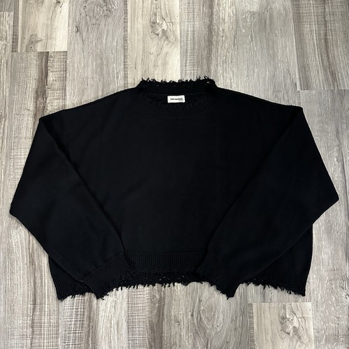 Bare knuckles cropped - bare, cashmere